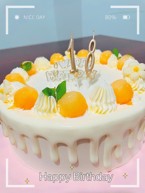 1658455413306501.jpg 18周歲-內頁xiao.jpg